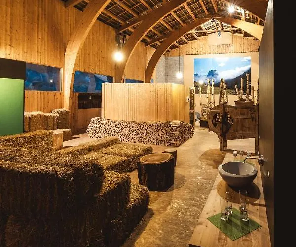 Muglin مكان تخييم *